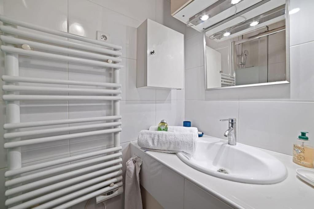 Artistic Apartment In Paris 12 외부 사진